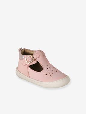 -Soft Leather Pram Shoes for Babies, Designed for Crawling