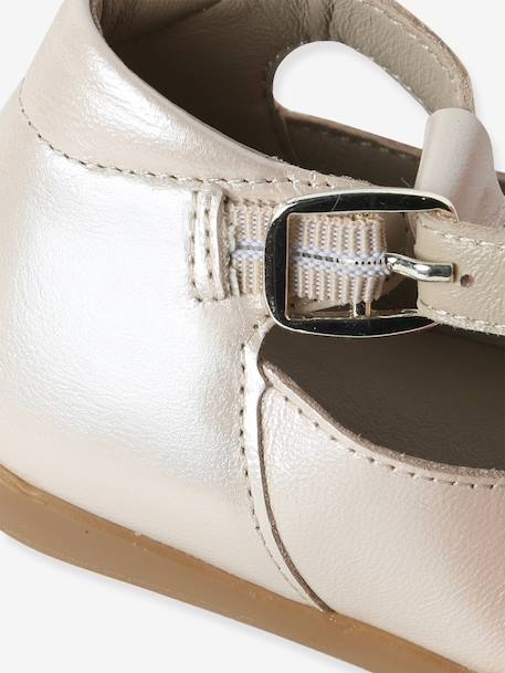 Baby girl's leather Mary Janes with buckle iridescent beige+white - vertbaudet enfant 