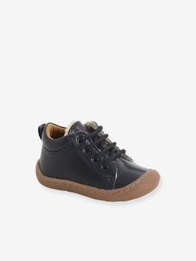 -Boots in Soft Leather, Lined in Fur, for Baby Boys, Designed for Crawling