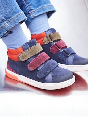 Shoes-High-Top Leather Trainers for Children, Designed for Autonomy