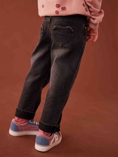 https://www.vertbaudet.com/fstrz/r/s/media.vertbaudet.com/Pictures/vertbaudet/313204/mom-fit-jeans-with-heart-shaped-pockets-on-the-back-for-girls.jpg?width=457&frz-v=125