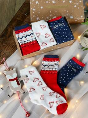-Christmas Gift Box with 3 Pairs of Santa Socks for Girls