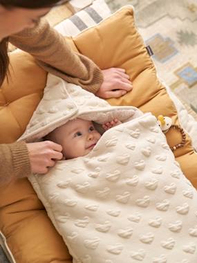 Baby-Outerwear-Baby Nest- Baby Nest with Jacquard Heart Motif