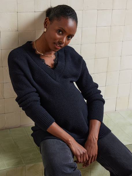 V-neck nursing clothes jumper in moss stitch and lace black - vertbaudet enfant 